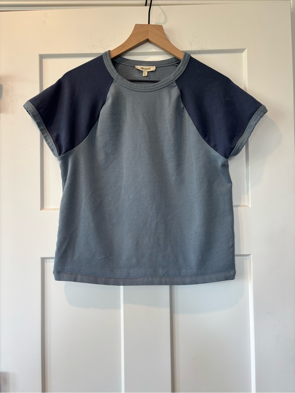 Madewell Women’s Two-Tone Blue Raglan Sleeve Baby Tee Shirt XL